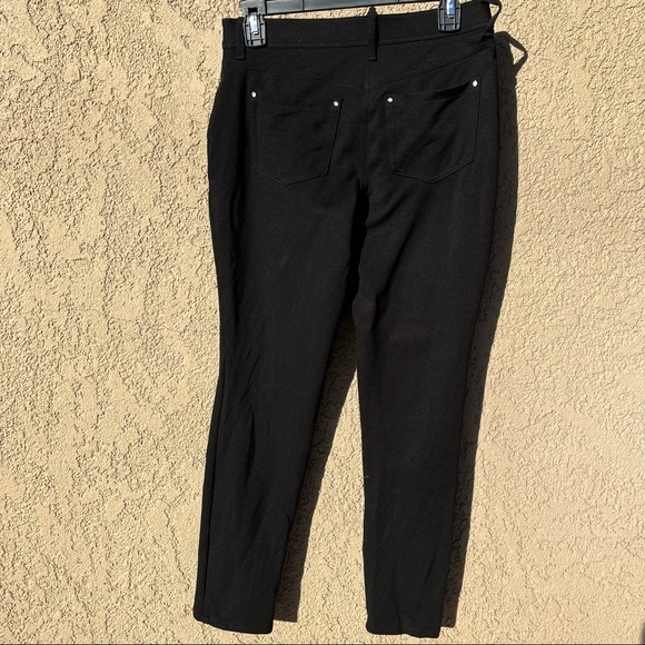 CHICO’S SO SLIMMING Ponte Black Pants Trendy Zipper 5 Pocket - Picture 4 of 8